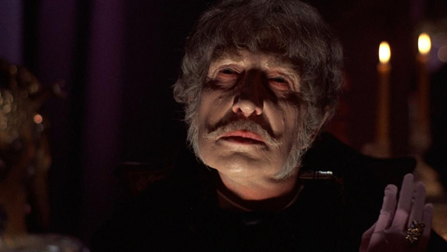 phibes2